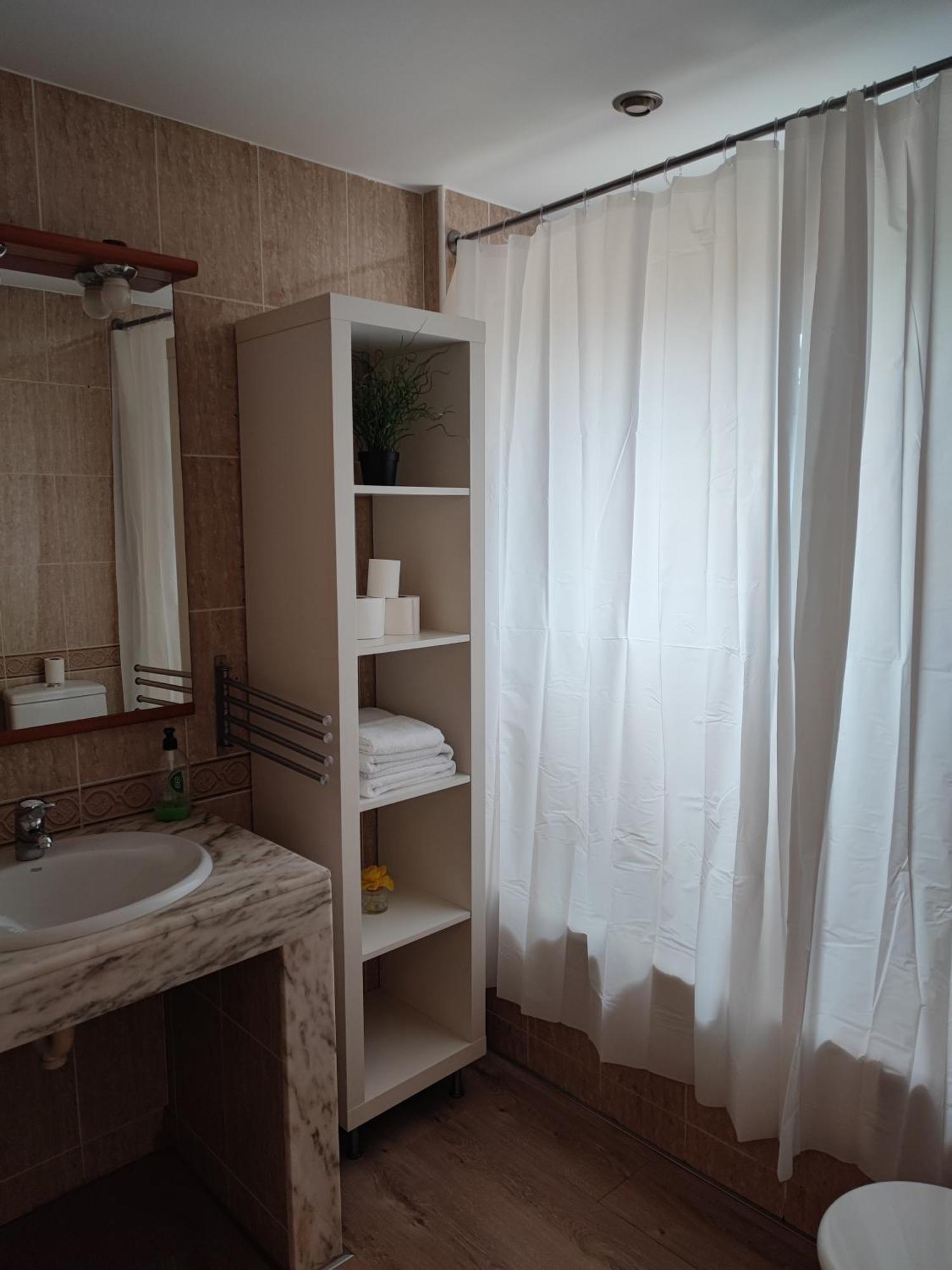 Apartamento Completo Muy Cerca Del Centro Ideal Para Familias Con Piscina Figueres  Zewnętrze zdjęcie